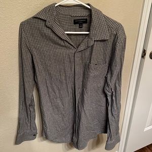 Long sleeve button up banana republic! Small